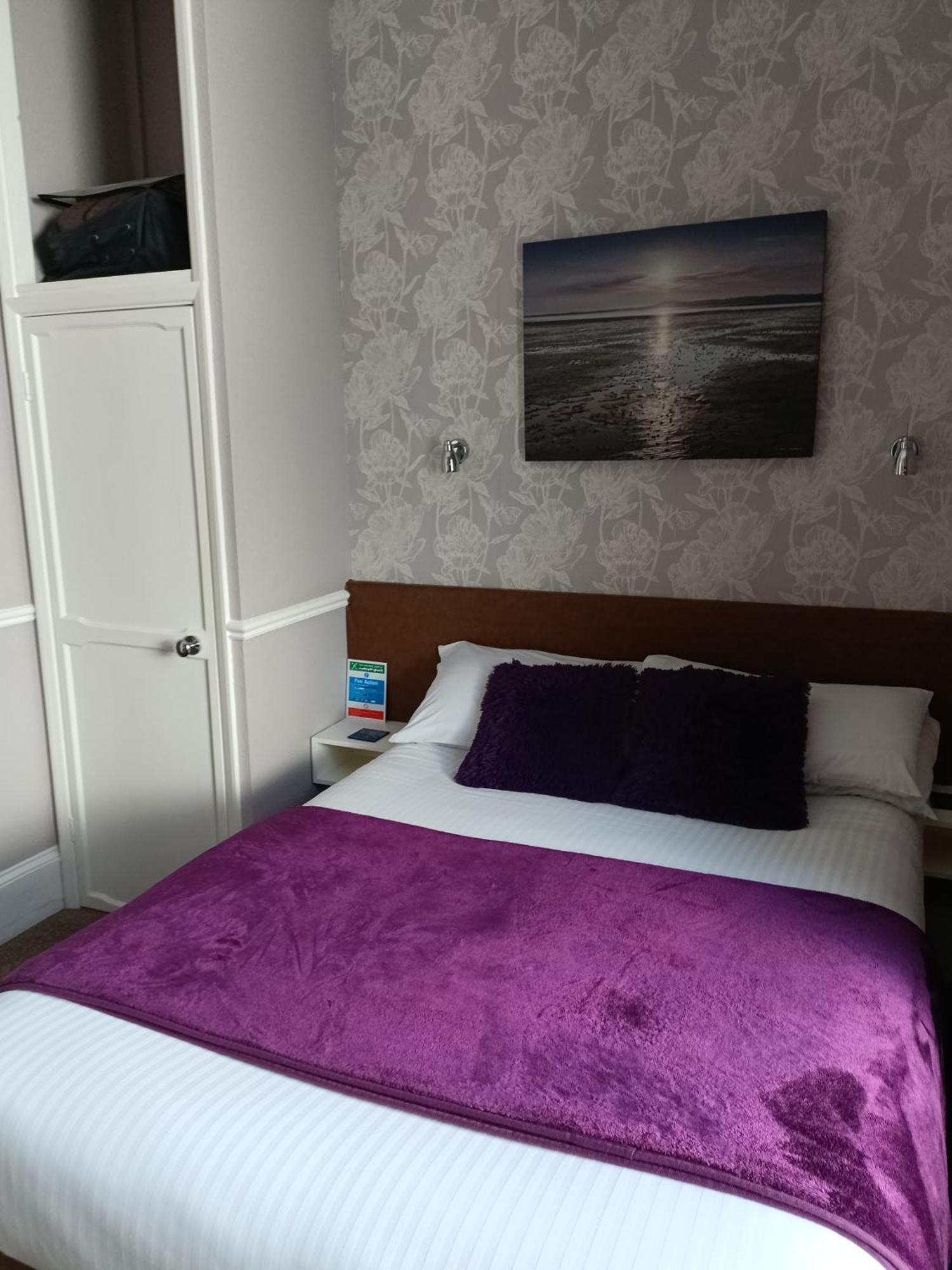 Lawnswood Guest House Torquay Buitenkant foto