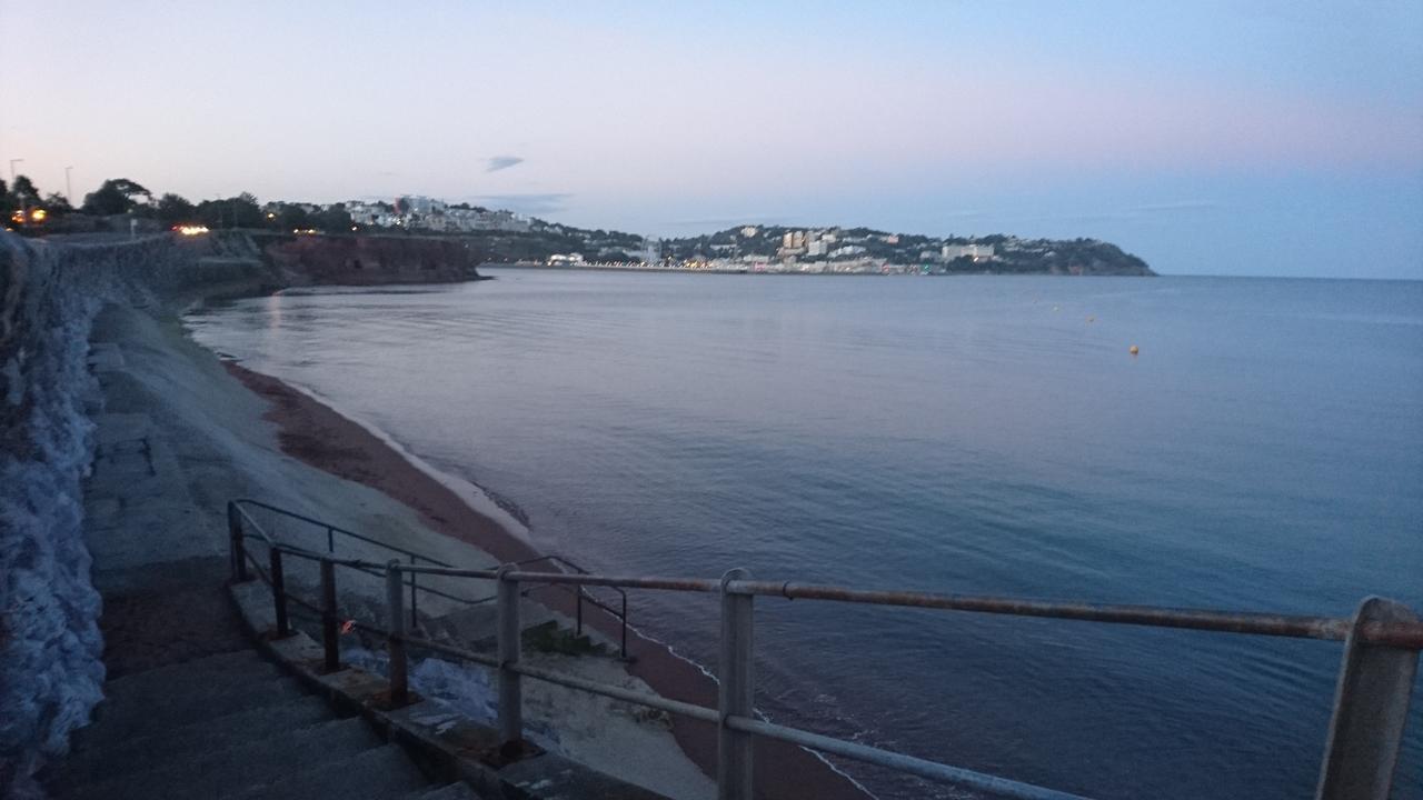 Lawnswood Guest House Torquay Buitenkant foto